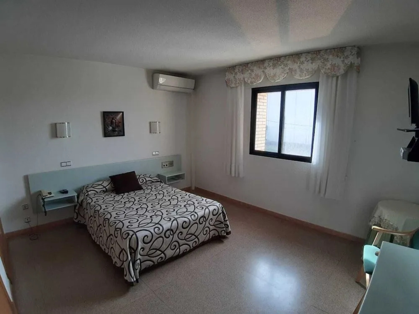 Hotel Restaurante Blanc I Negre 2