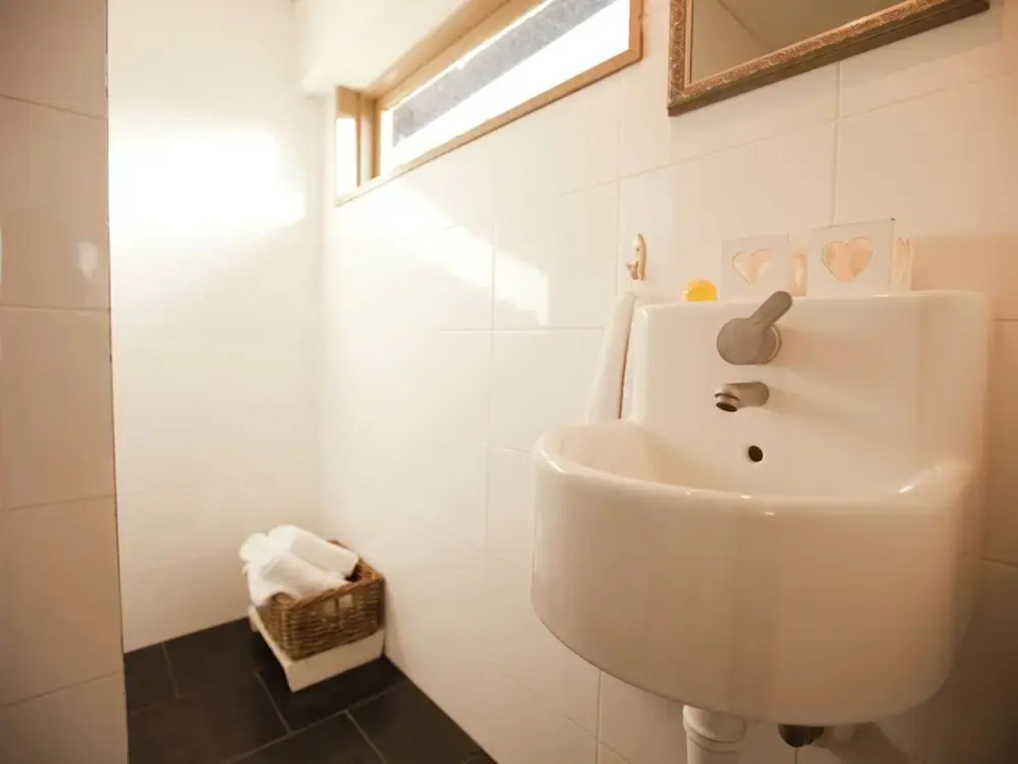 Cozy Cottage in Bergen With Terrace