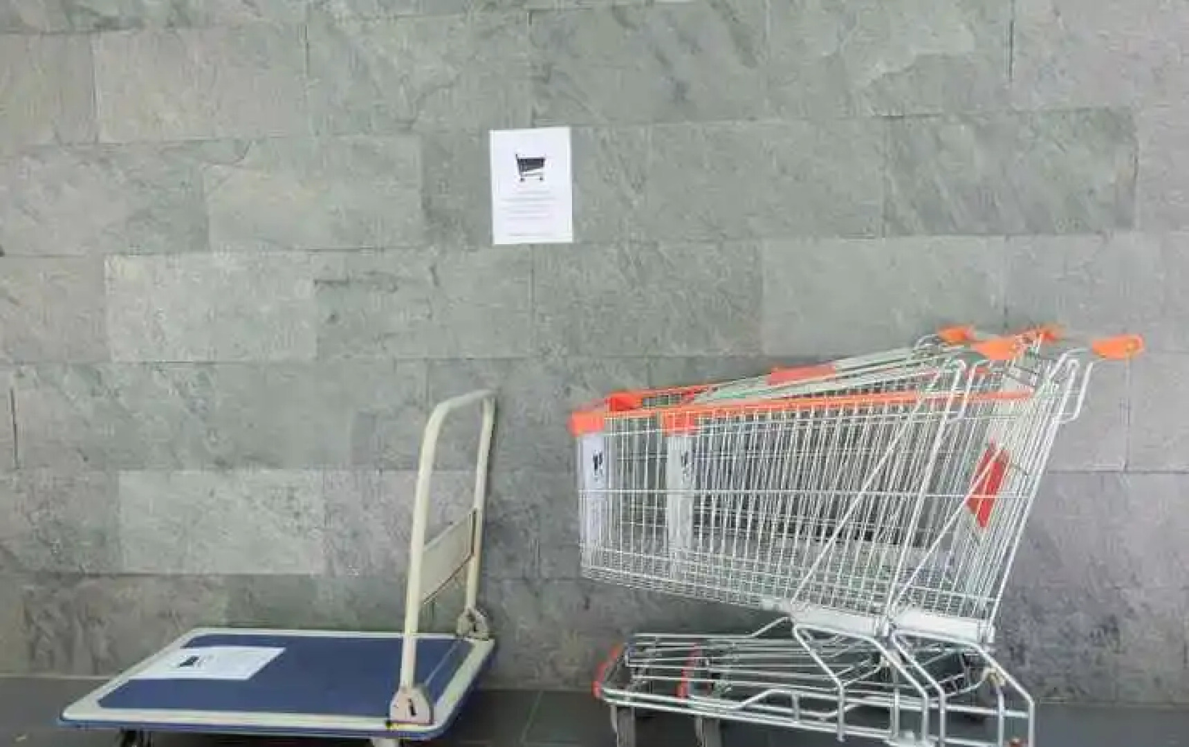 Rain Chaam Huahin by Jan Pool view เรน  หัวหิน WFH