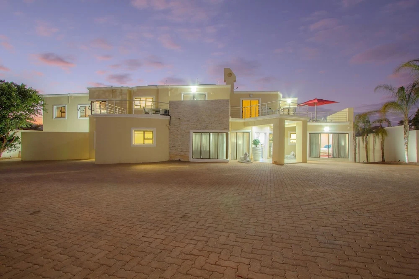 Royal Hills Lodge and Spa