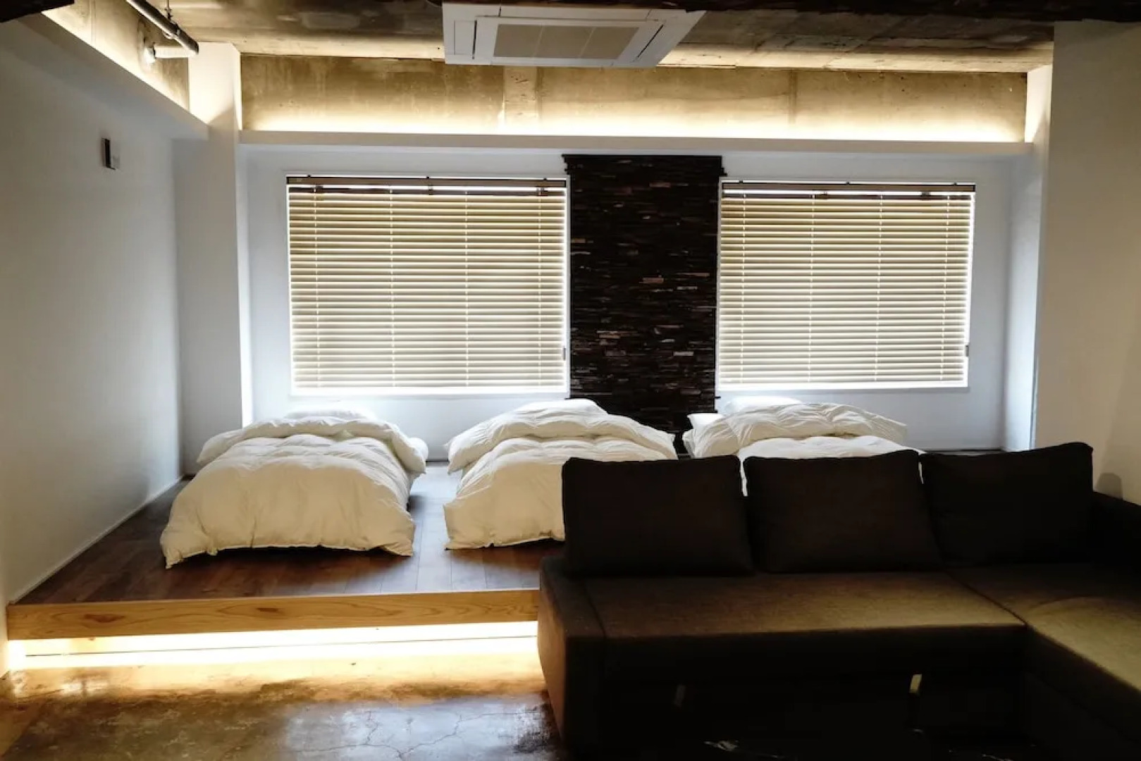 The Gate Casa Familiar