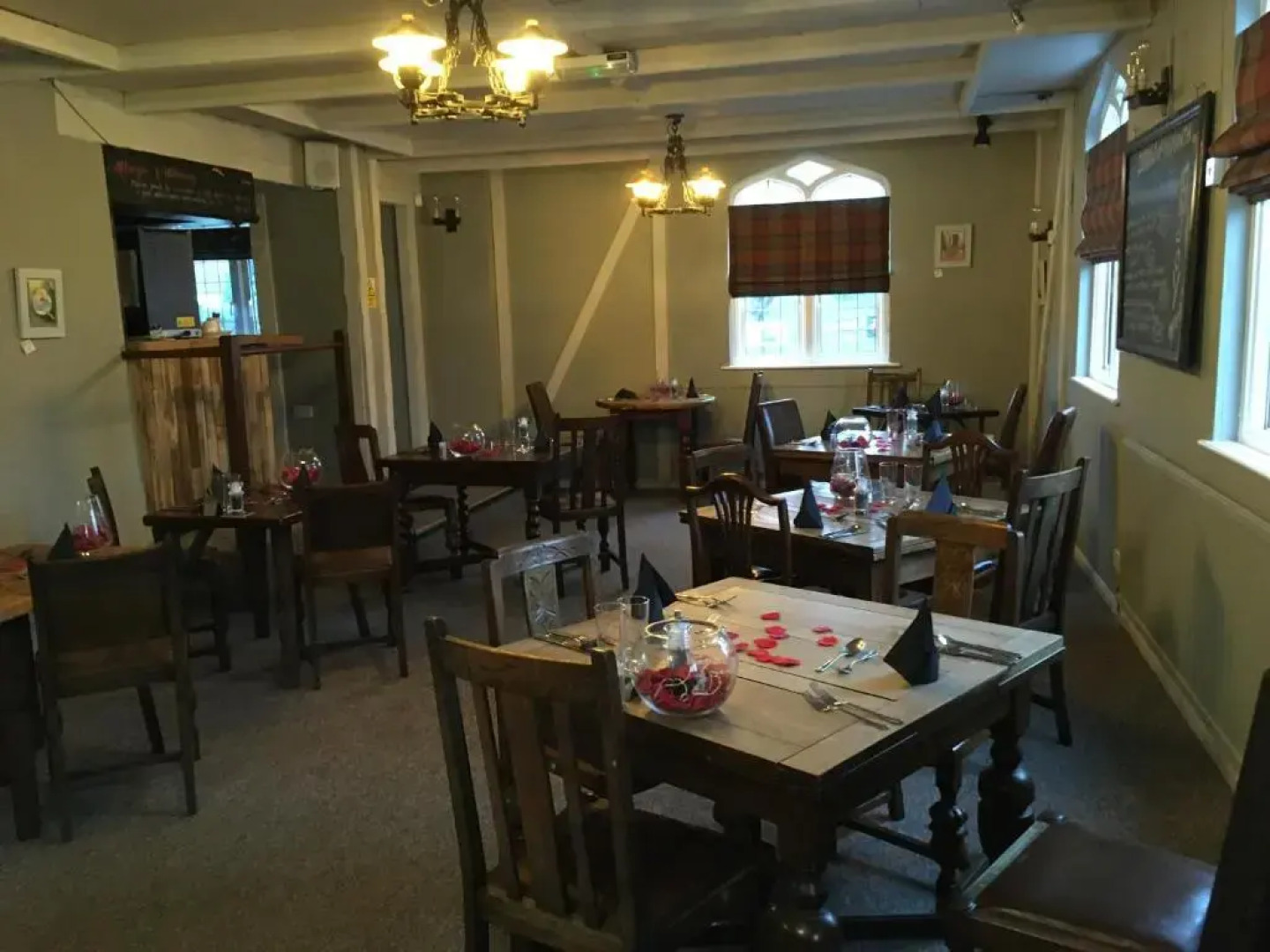 The Red Lion Longwick, Princes Risborough HP27 9SG