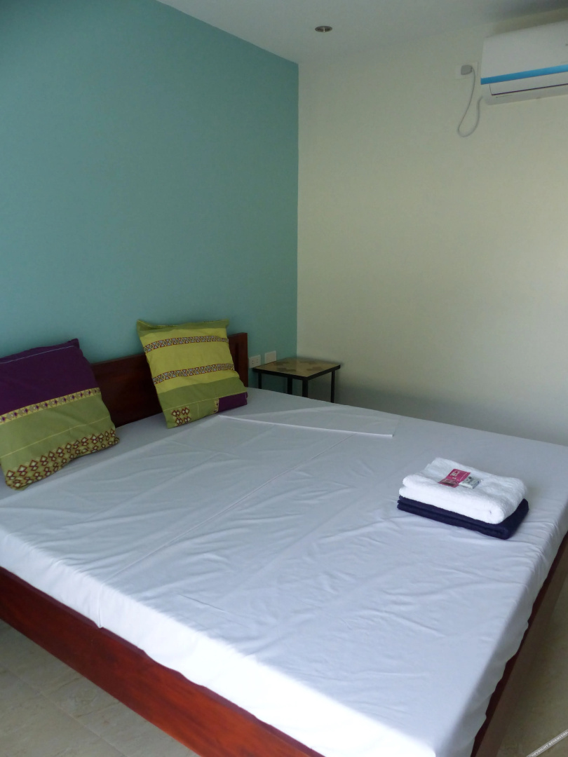 D&B Bluestar Beach Resort