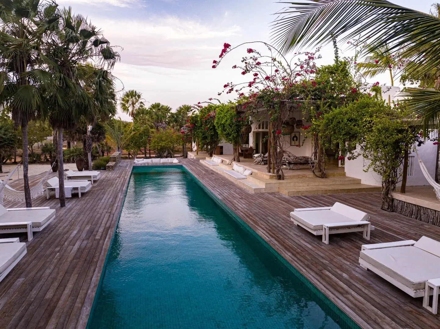 Villa Paz - La Villa Group