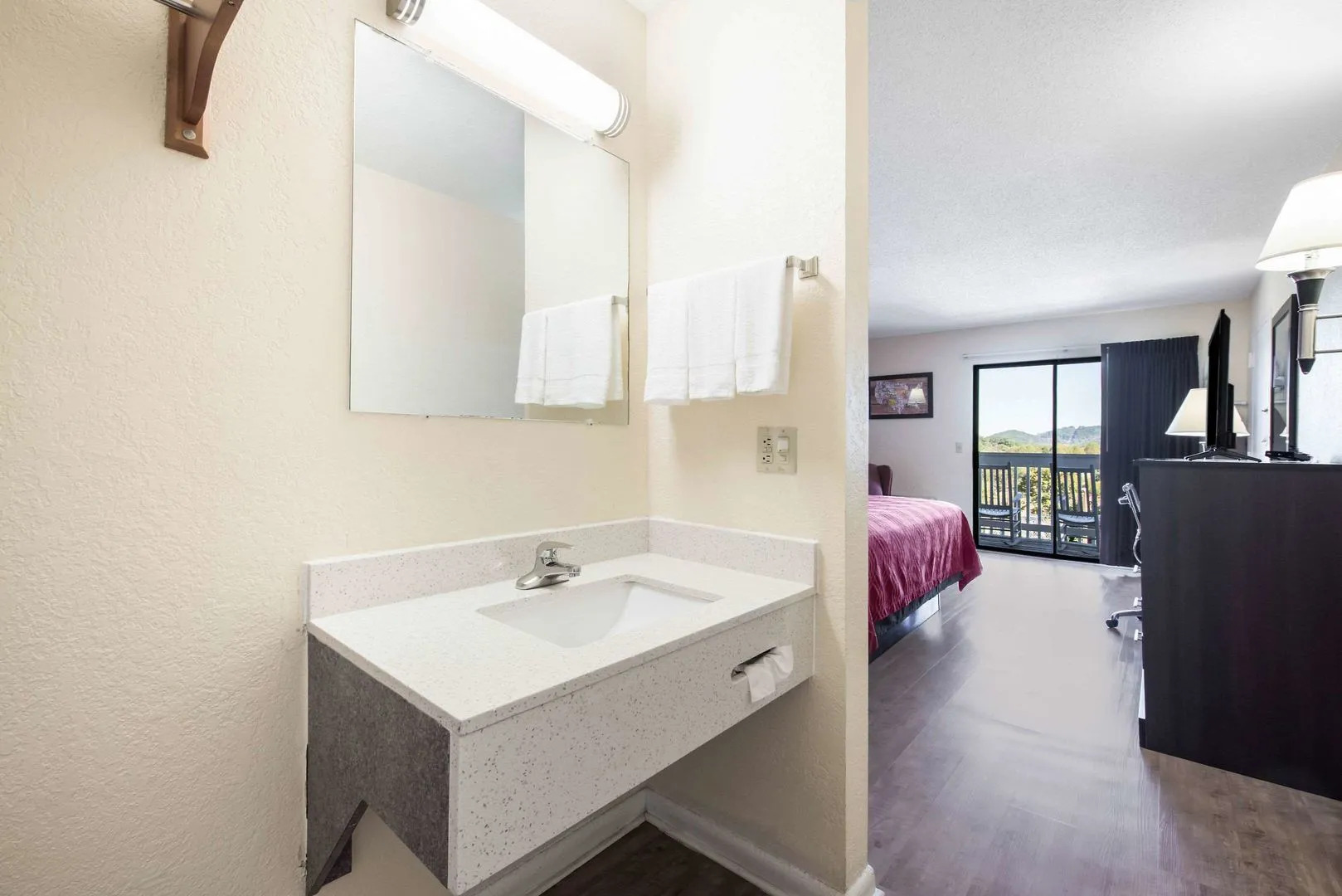 Econo Lodge Waynesville