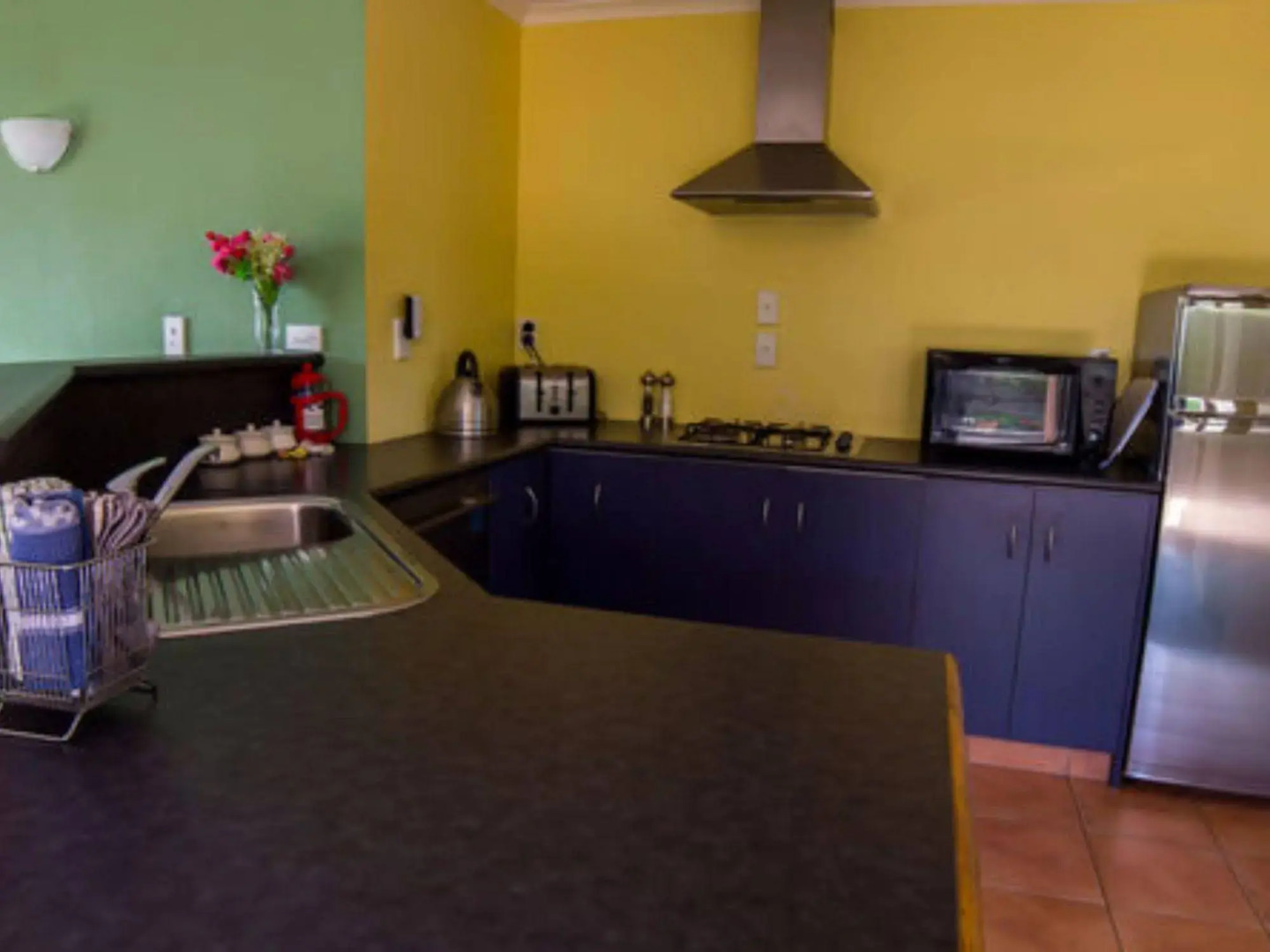 Boatshed Motel Apartments