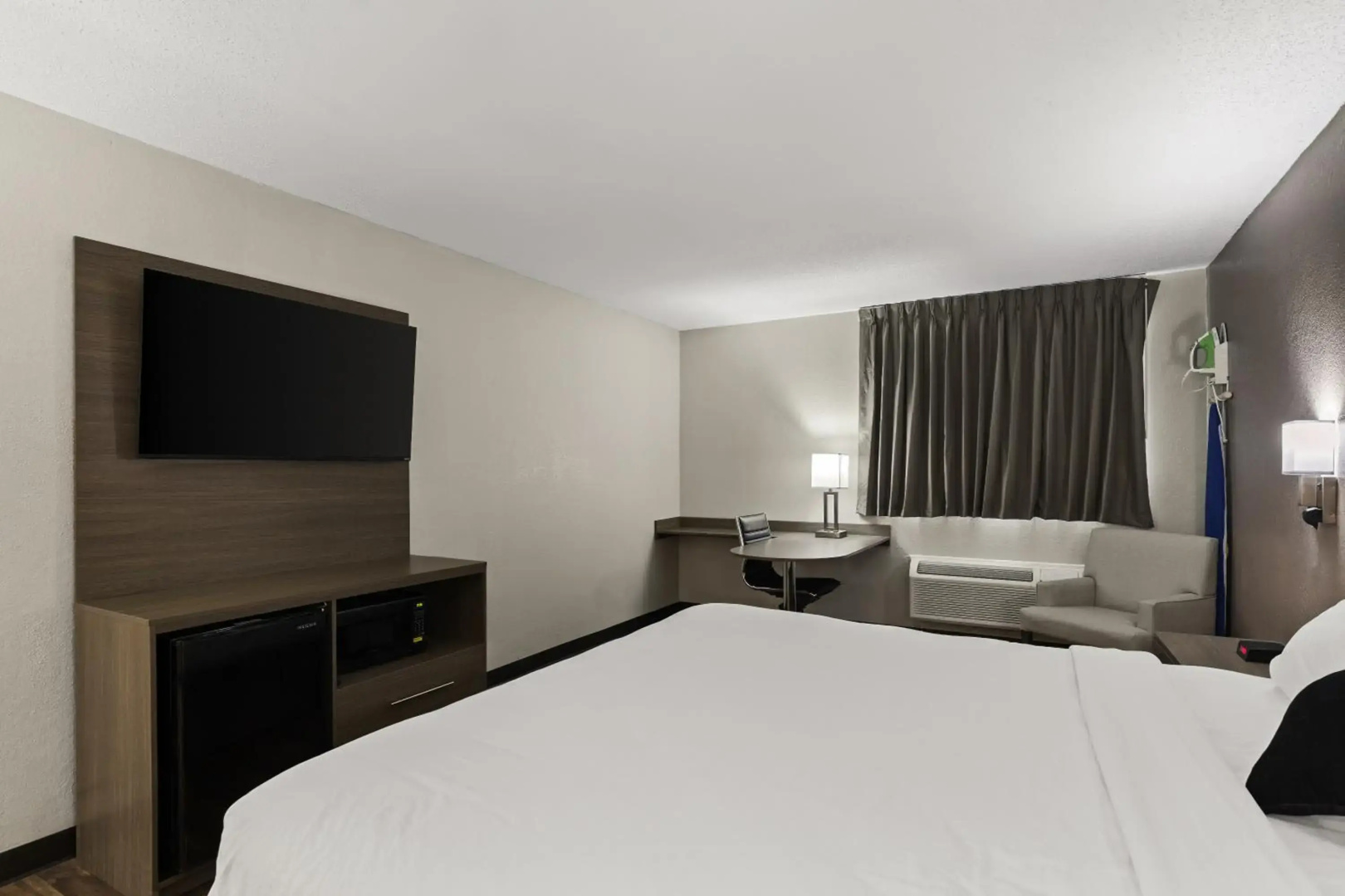 Red Lion Inn & Suites Caseyville