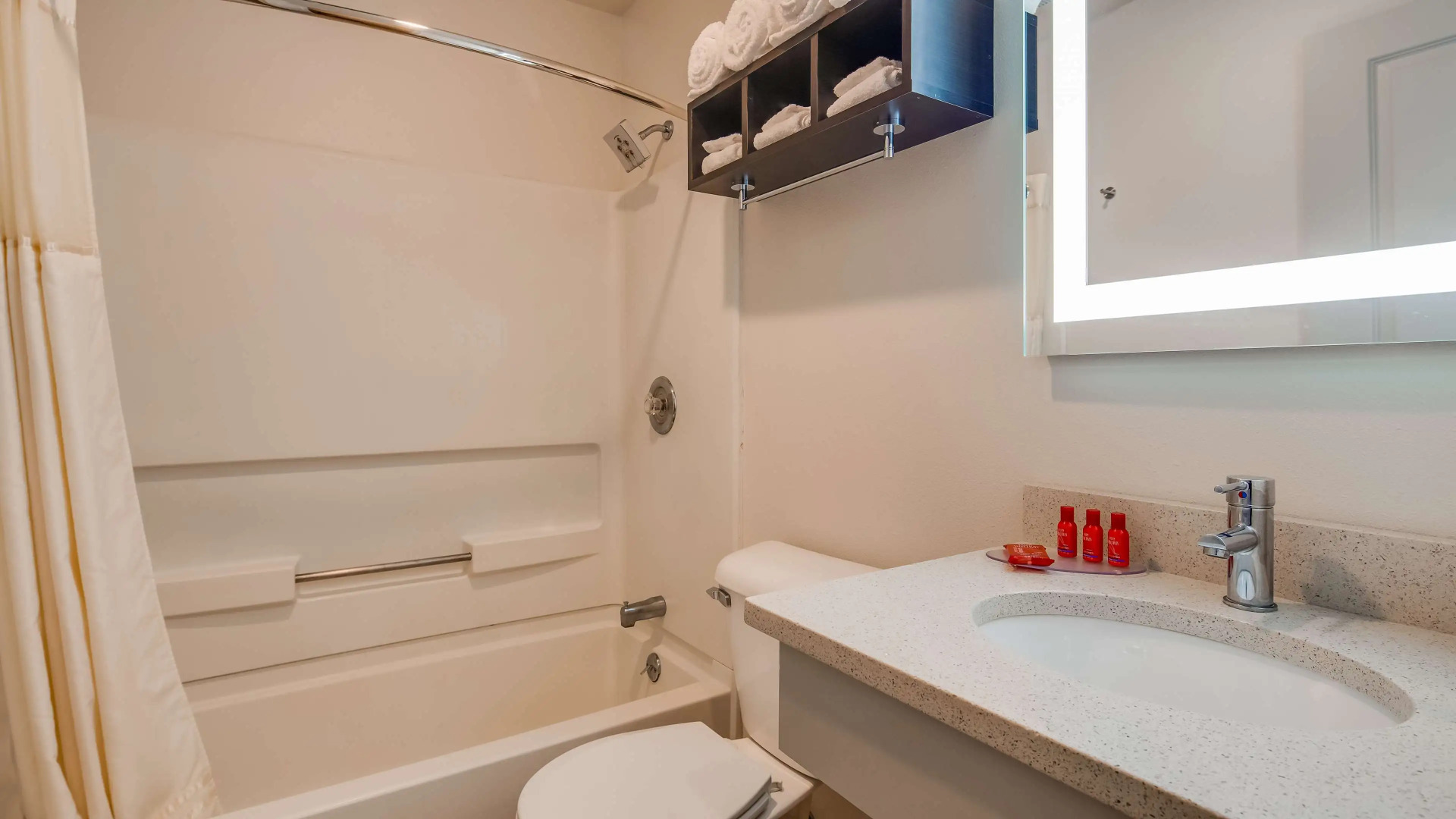 SureStay Hotel by Best Western Thomson