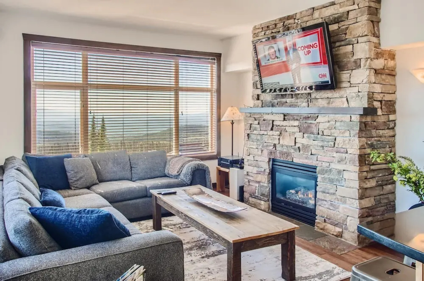 The Crescent by Okanagan Premier