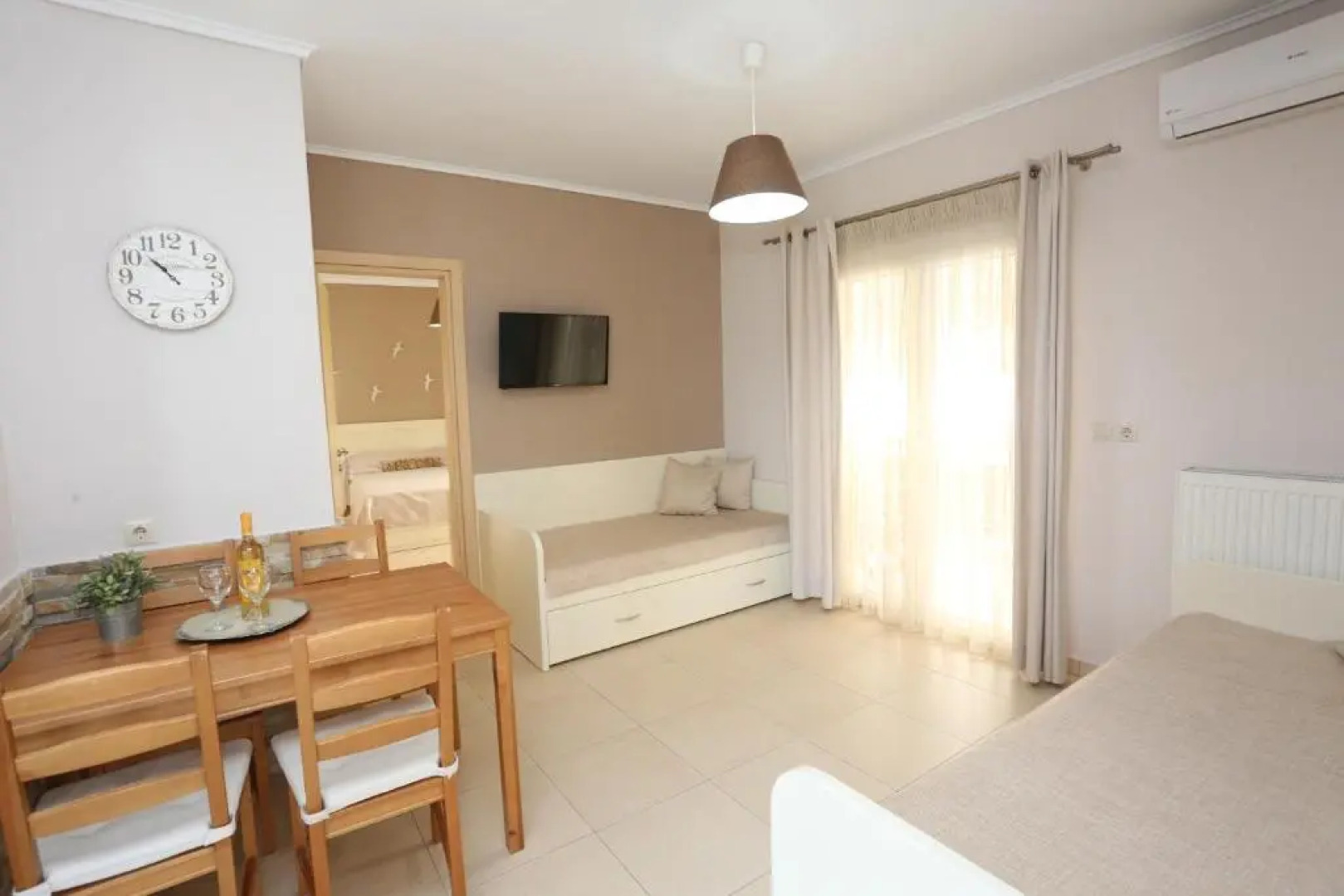 Eleni Rooms Pefkohori