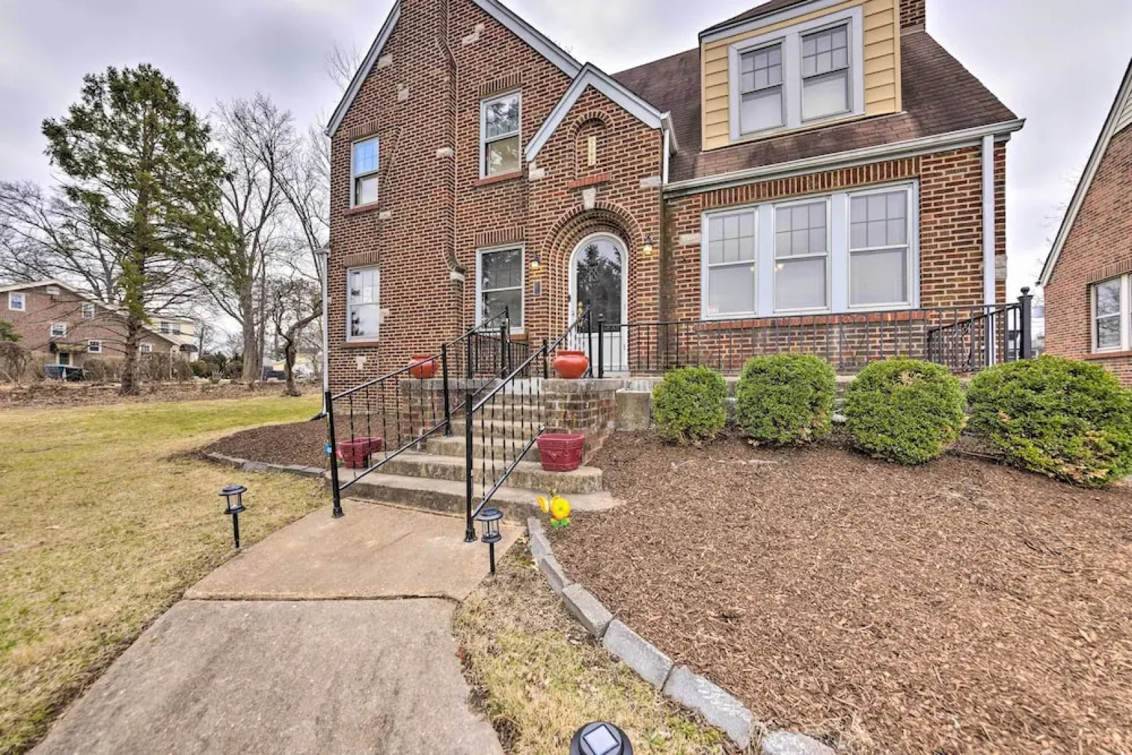 St Louis Vacation Rental 4 Mi to Airport!