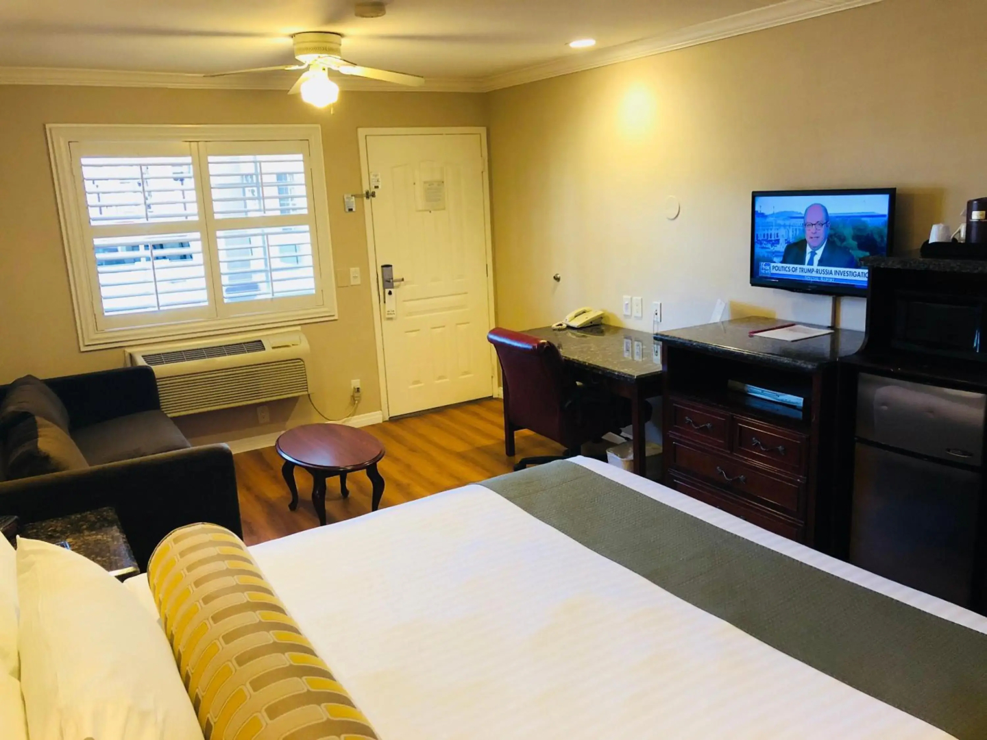 Dynasty Suites Hotel Riverside