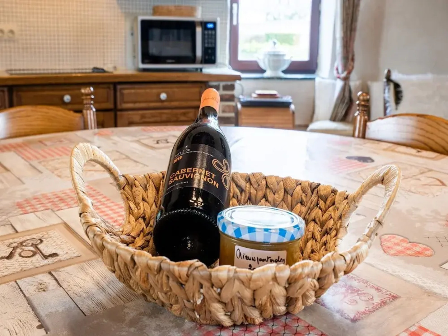 Charming Nieuwpoort Mill Retreat