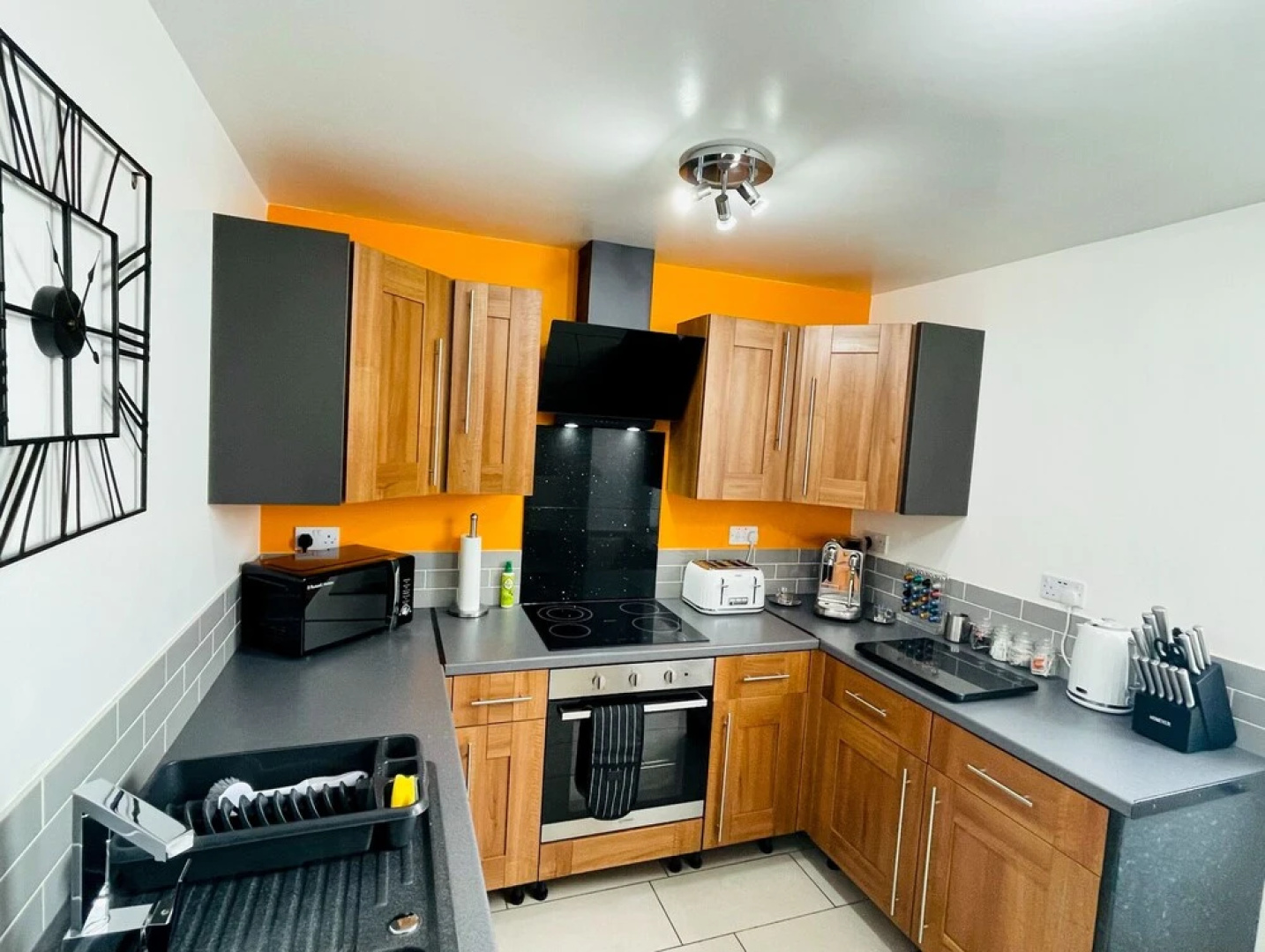 PHOENIX Executive Apart-Hotel
