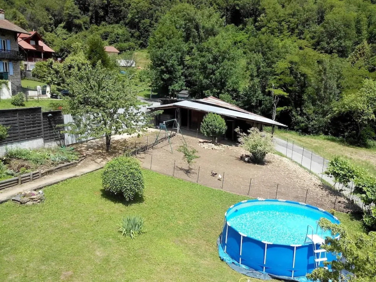 Apartment with 2 Bedrooms in Saint-Rambert-En-Bugey, with Wonderful Mountain View, Enclosed Garden And Wifi