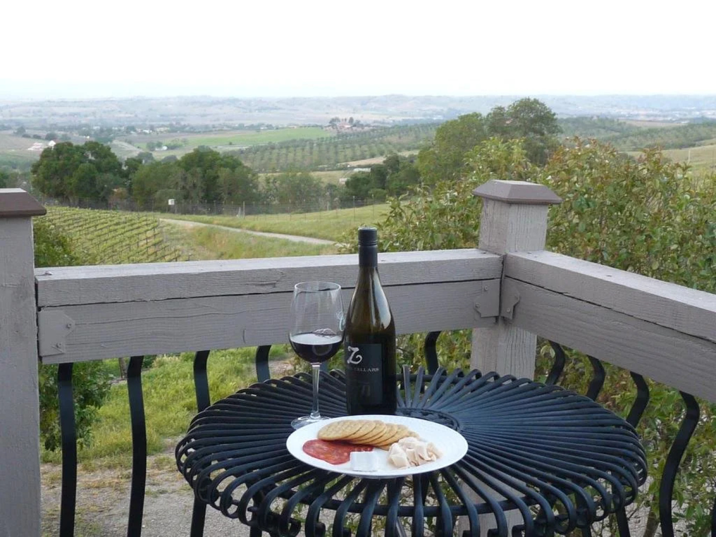 The Eden House Vineyard & Inn