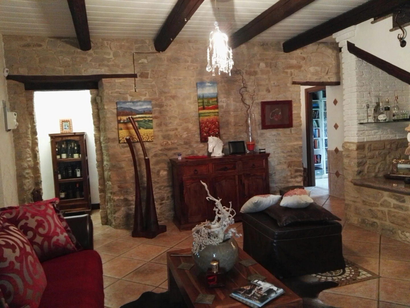 House With 2 Bedrooms in Cupramontana, With Enclosed Garden and Wifi -