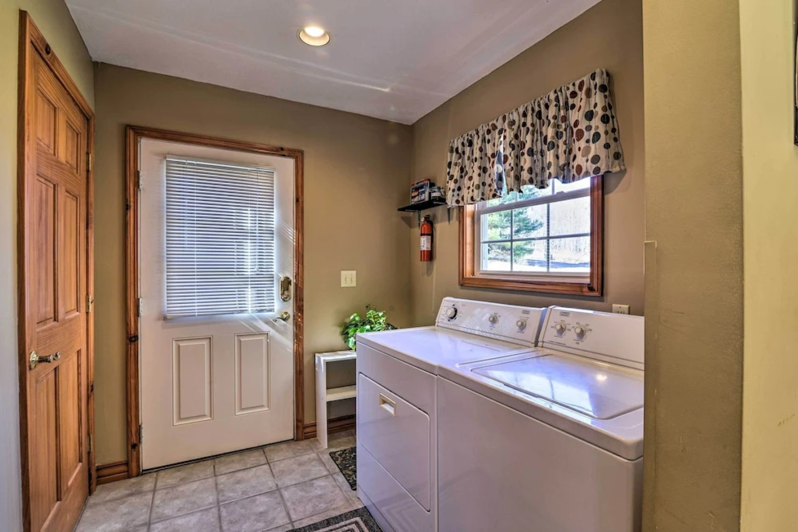 Private Family Home w/ Deck, Porch + Forest Views!