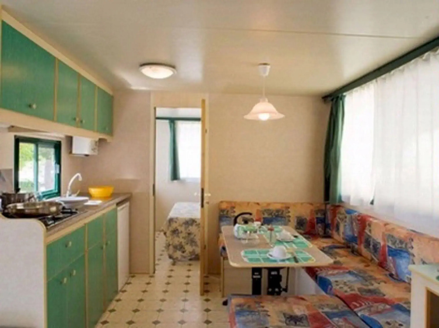 Pet Family Camping Cortina