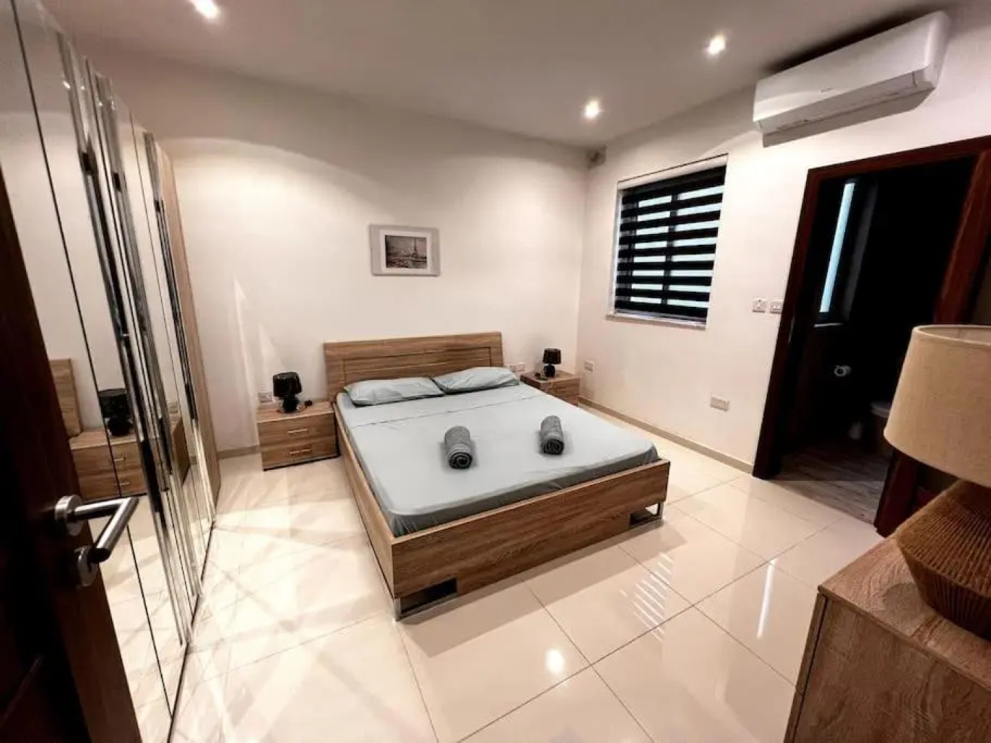 Viewline SeaView Modern 3 Bedroom Apartment