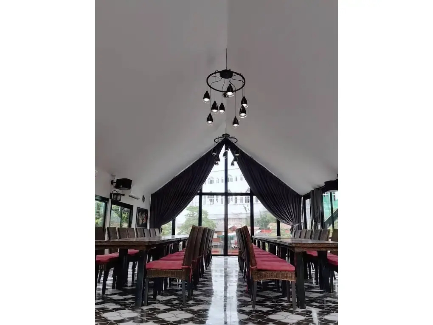 Grand Pruksa Siri Apartment