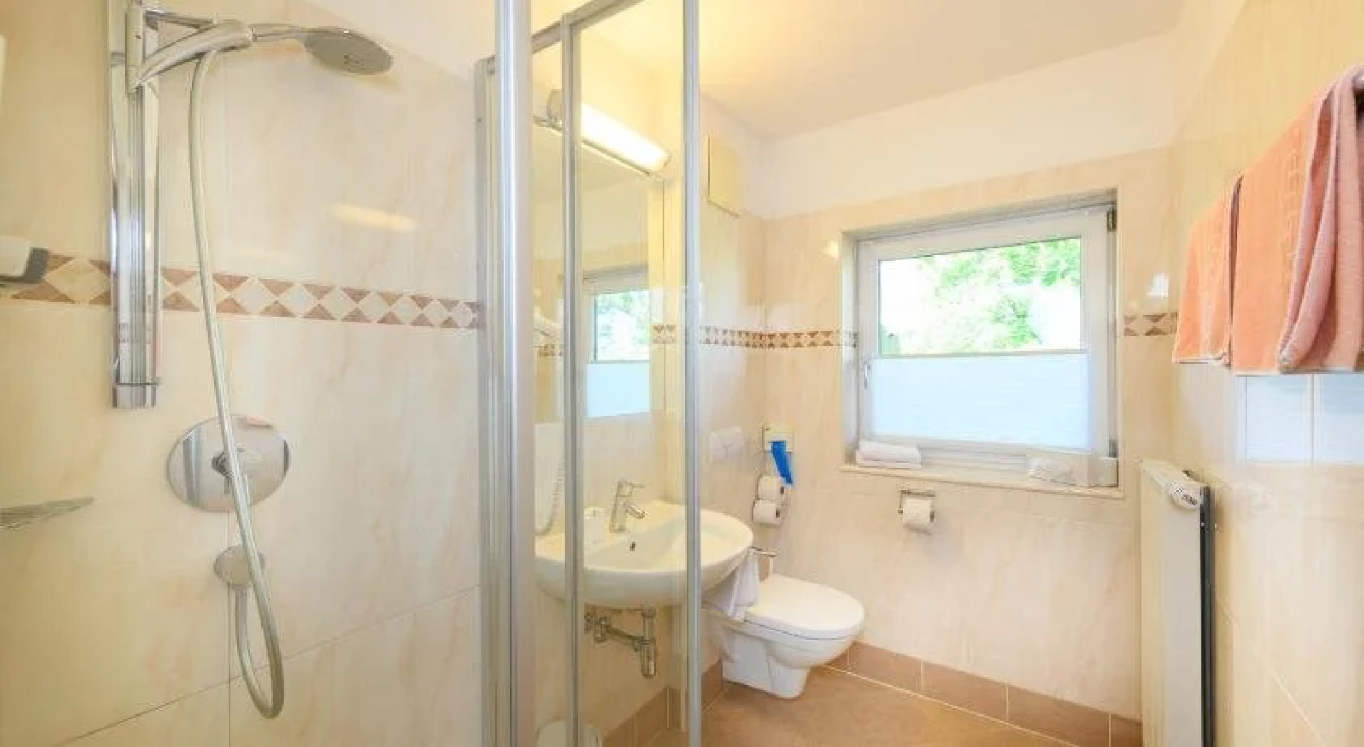 Hotel & Gasthof Kröll