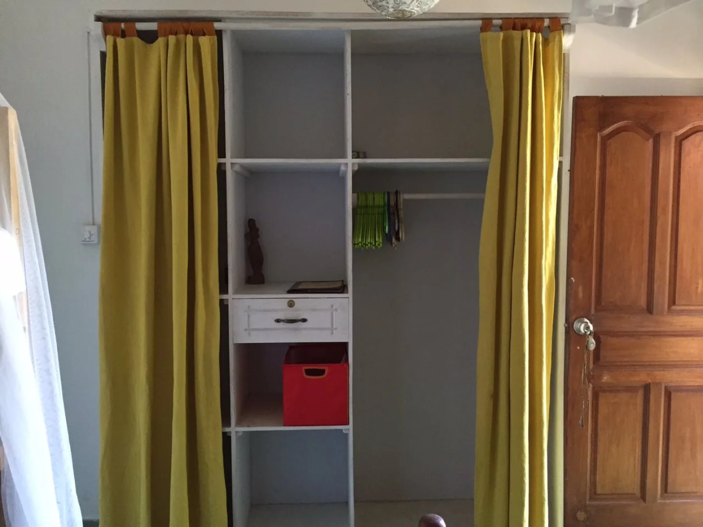 Black Beauty Guesthouse