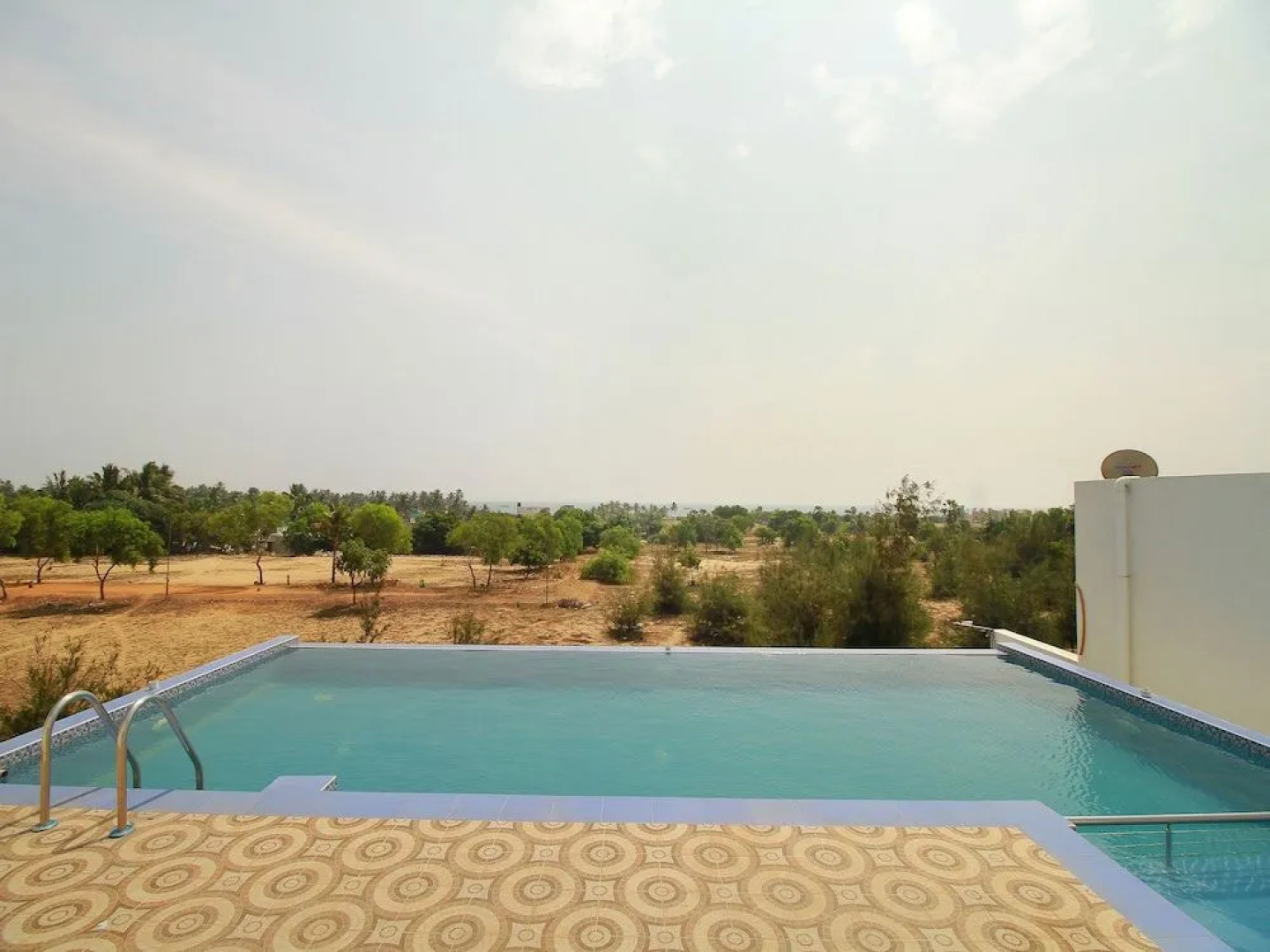 OYO 11870 Home Sea View 2BHK Anumandai Beach