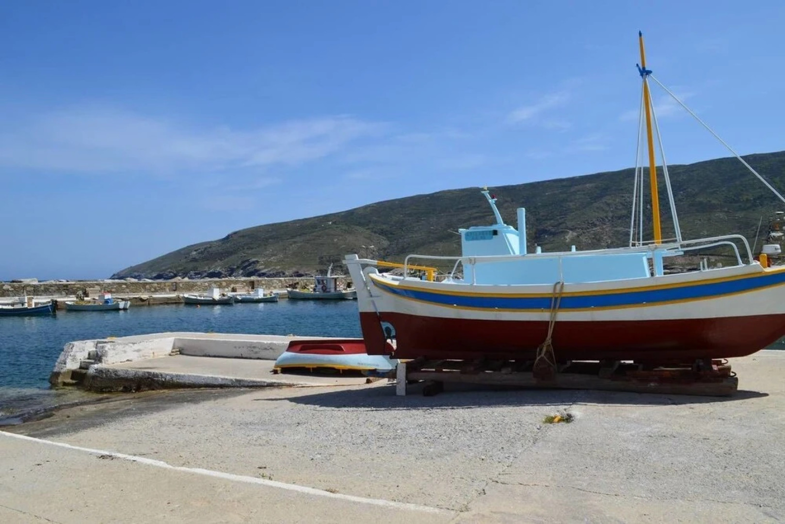 Bright Blue Studio near Stone Tower 1690 • Andros