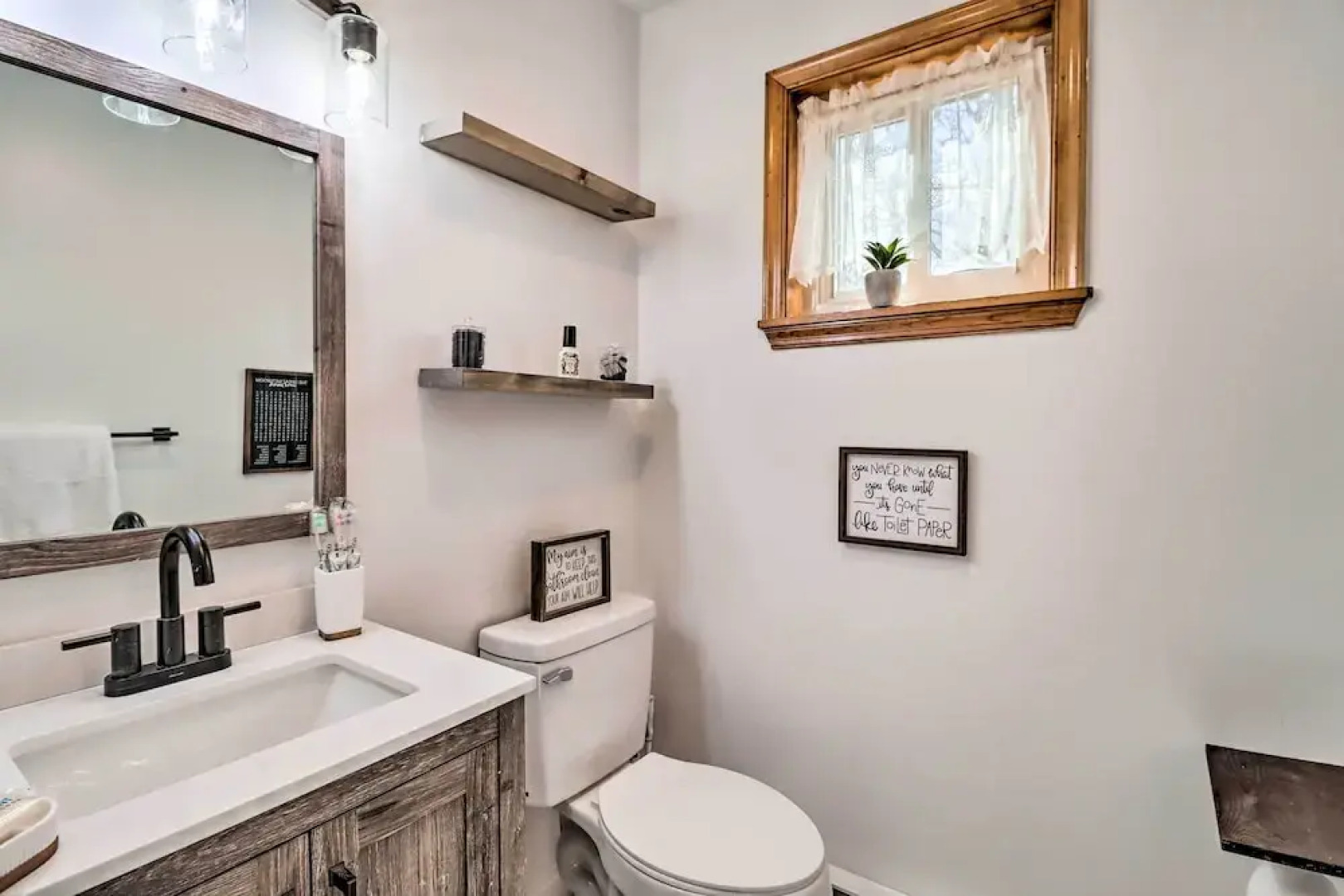 Tobyhanna Home w/ Game Room & Fire Pit