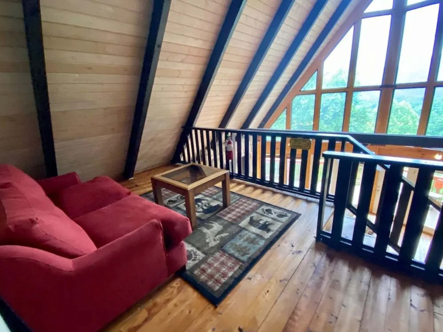 Million Dollar View - Four Bedroom Cabin