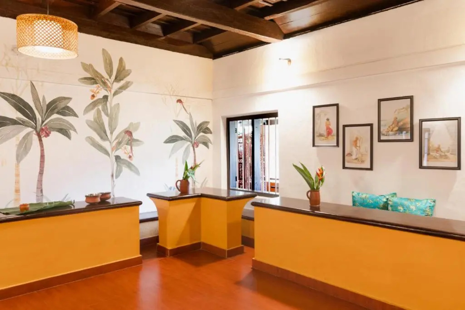 SaffronStays Amaya, Kannur - 300 Years Old Heritage Estate for Families and Large Groups
