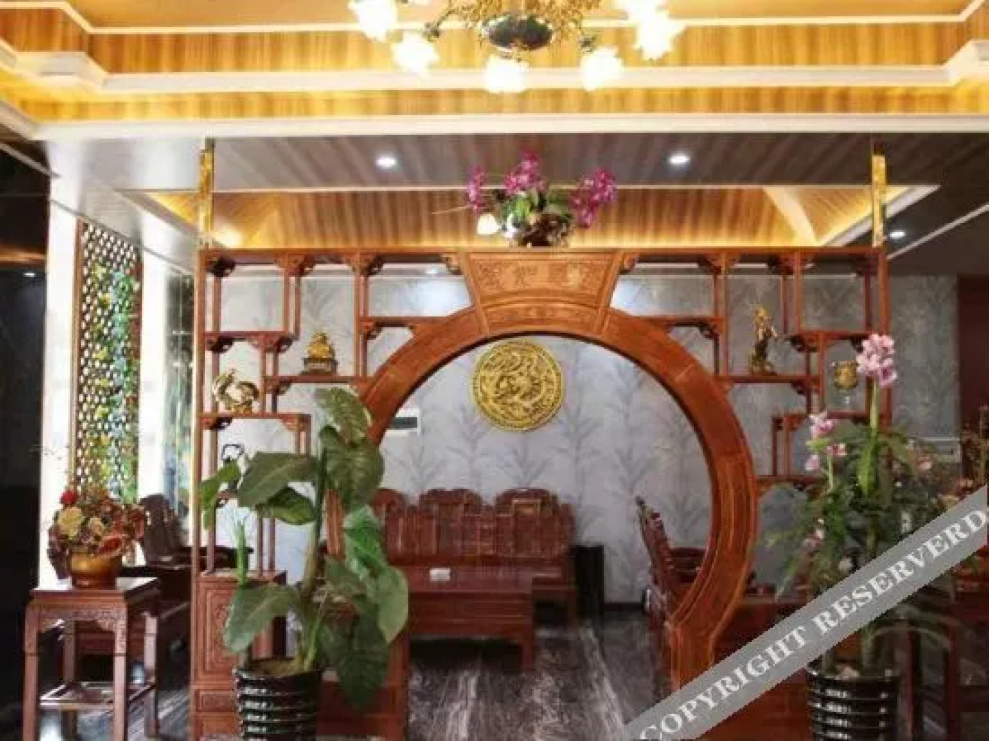 西双版纳景洪隆泰花园酒店(告庄星光夜市店)