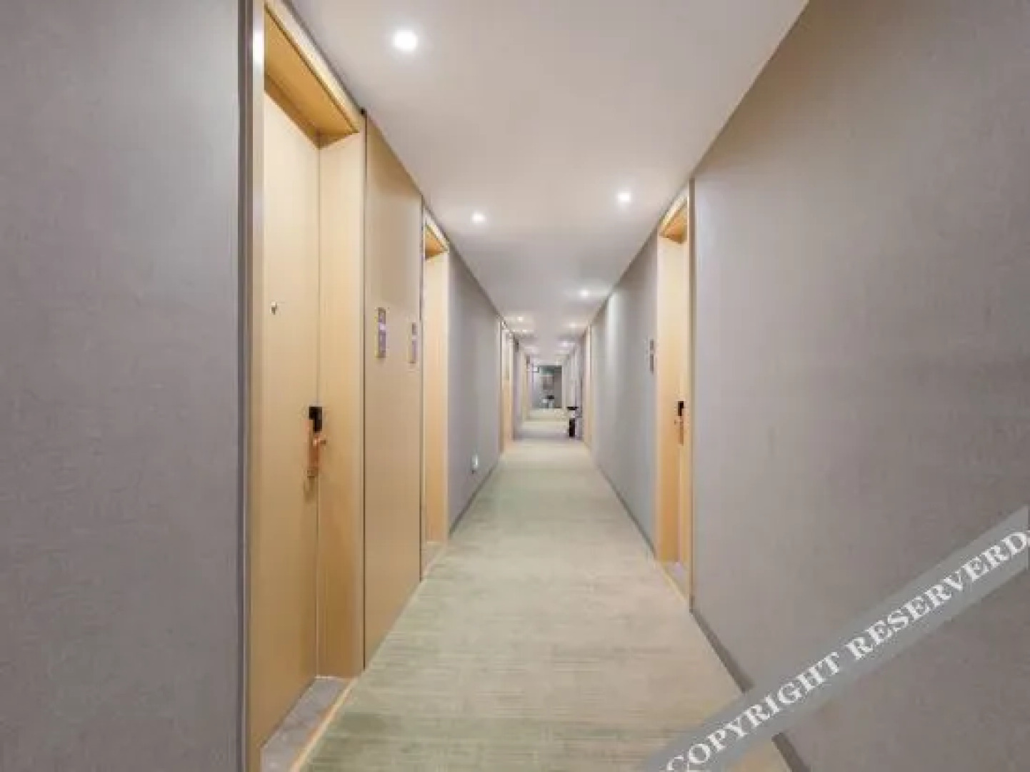 Vienna 3 Best Hotels (Xuyi Bus Station Xujie Lobster Square Branch)