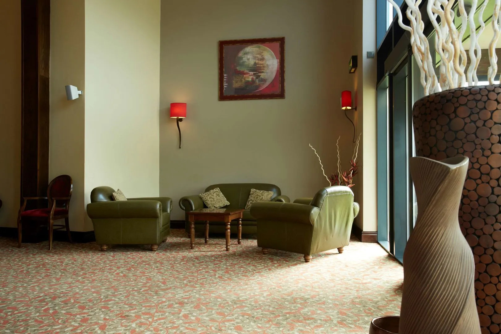 Best Western Plus Pastures Hotel