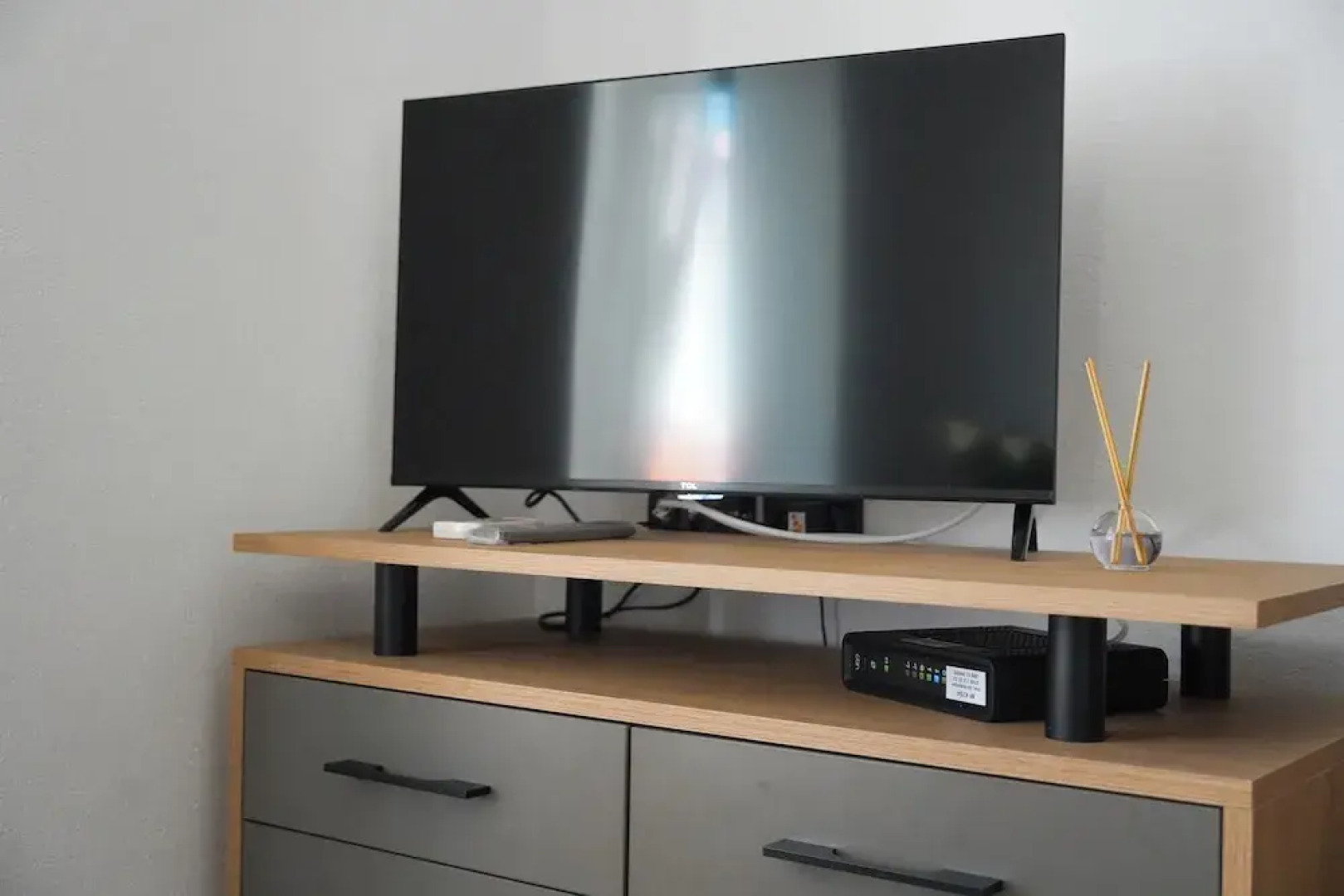 2 Bed Apt - Sleeps 4, Terrace & Pet Friendly