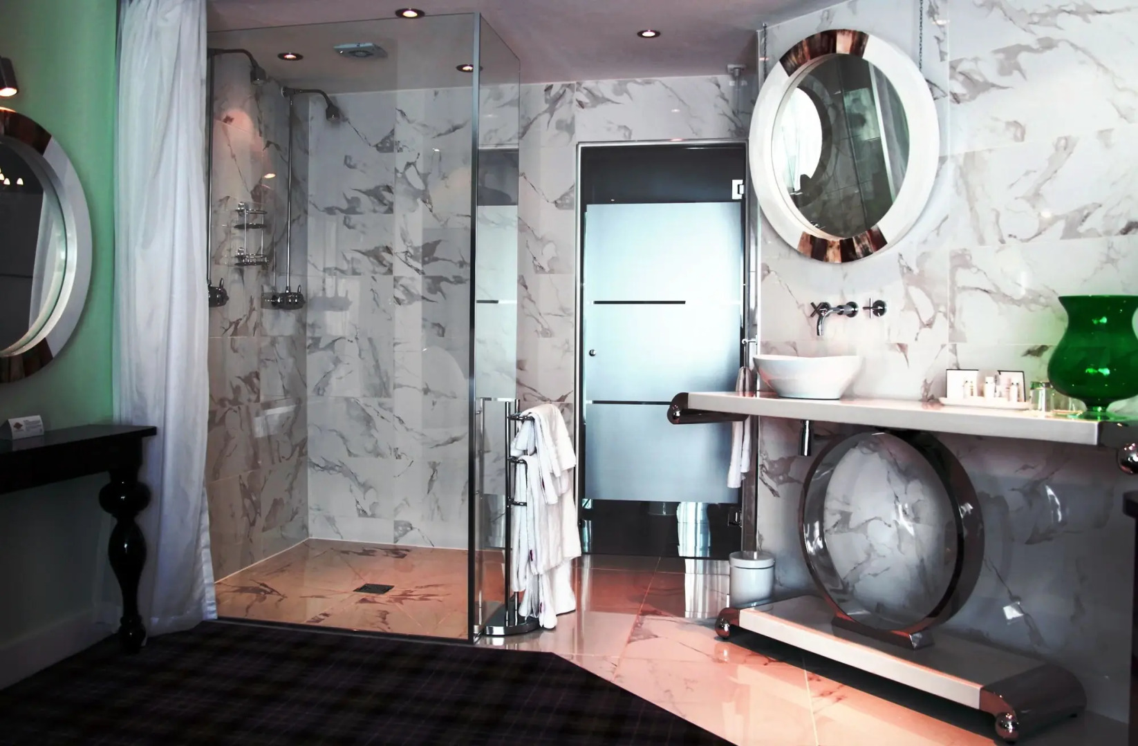 The Earl of Doncaster Hotel