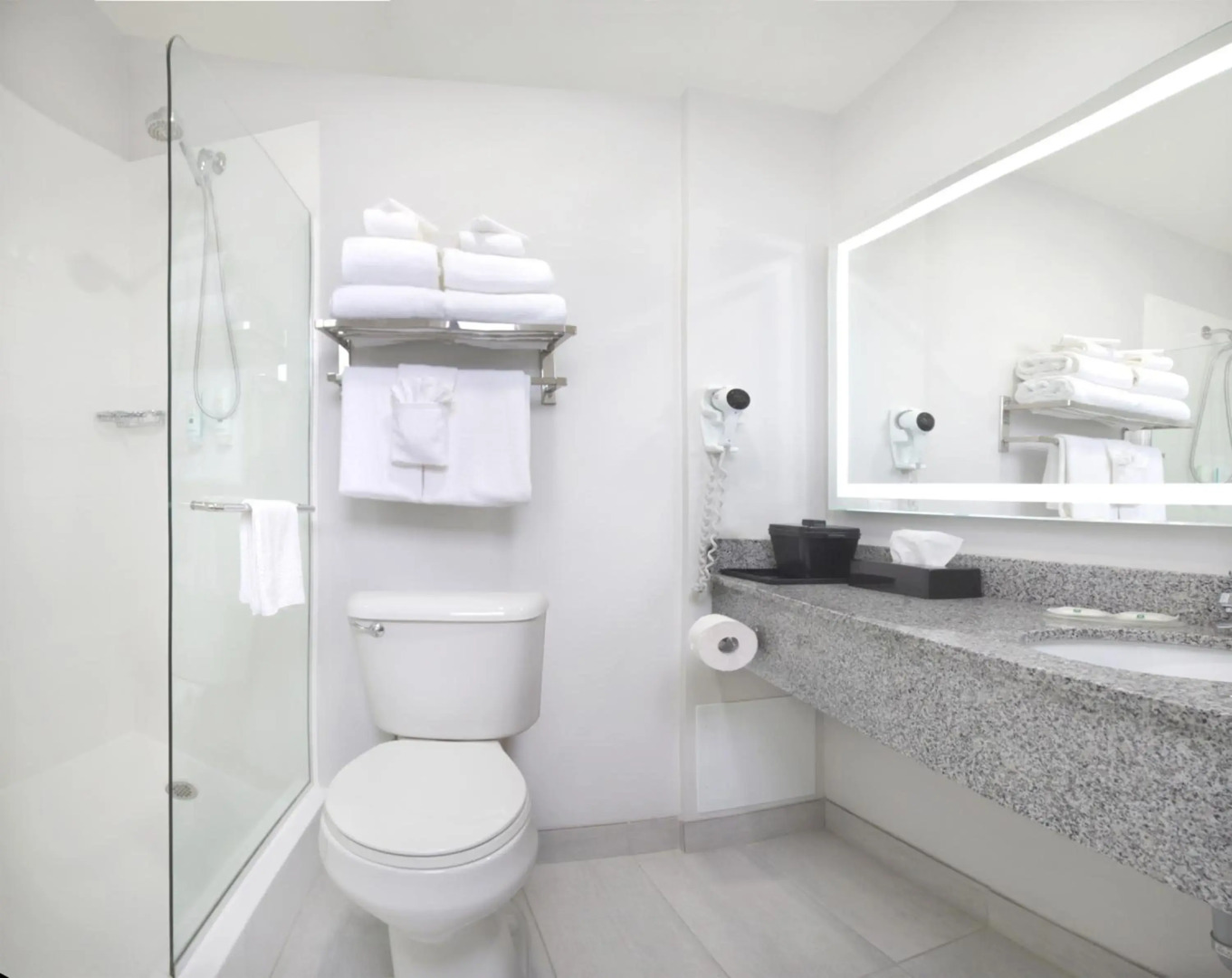 Quality Inn and Suites Winnipeg