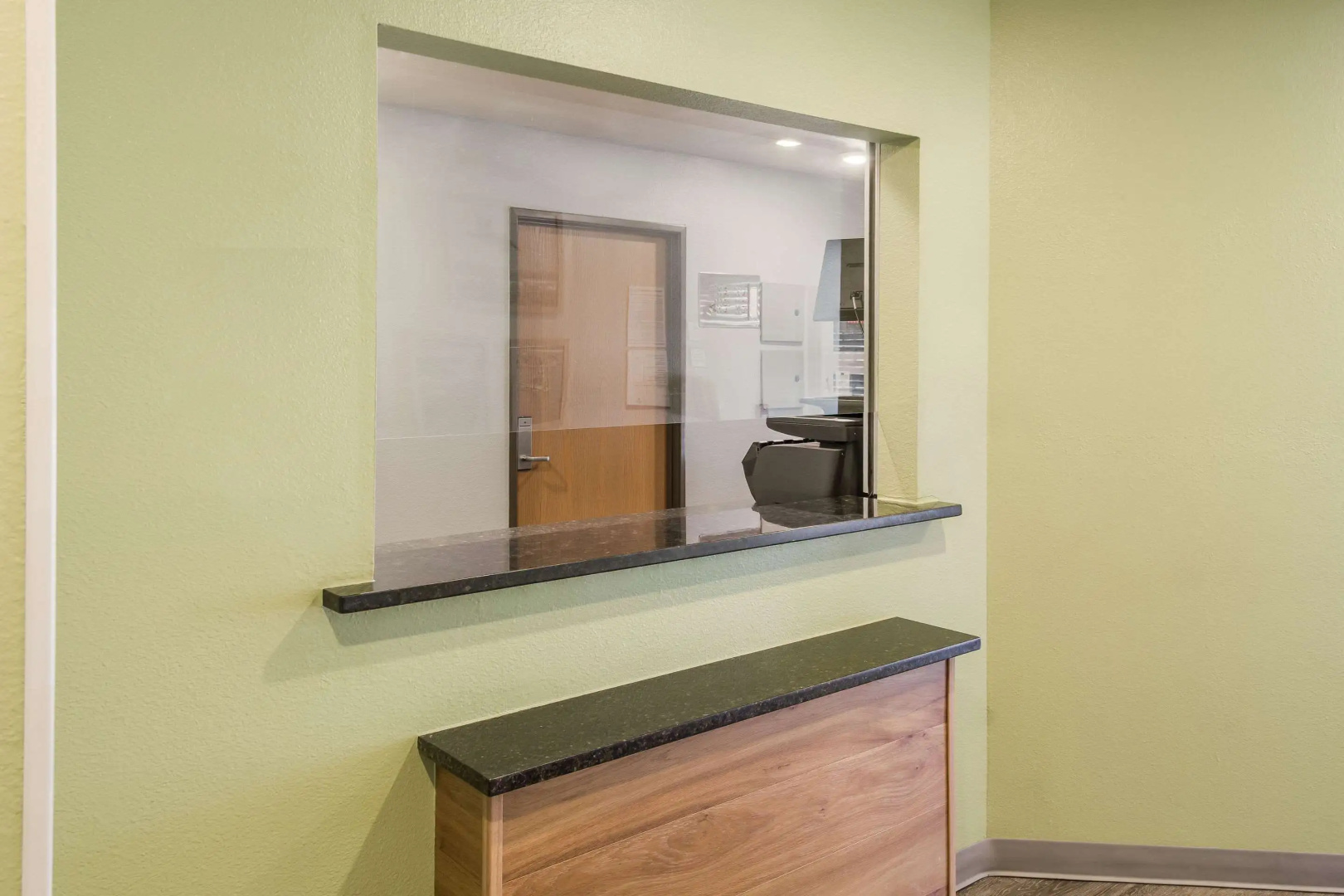 WoodSpring Suites Houston La Porte