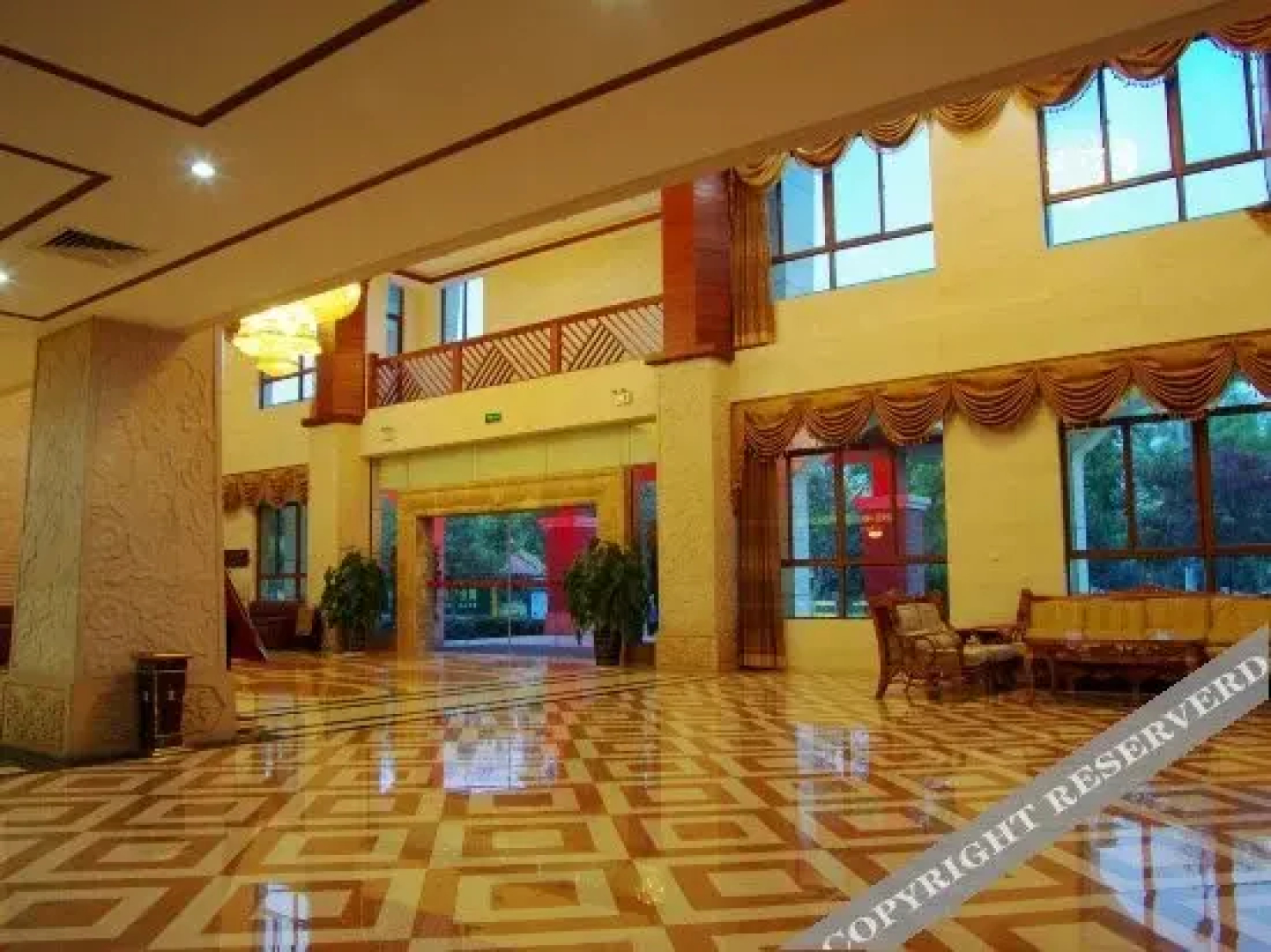 Yurui Hot Spring Garden Hotel