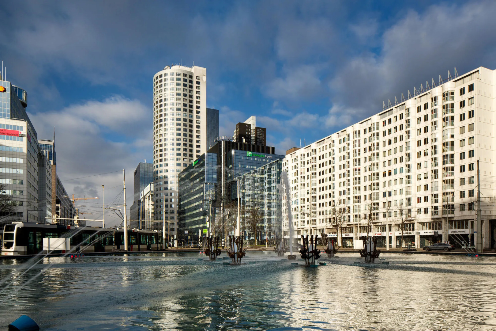 Holiday Inn Express Rotterdam - Central Station by IHG