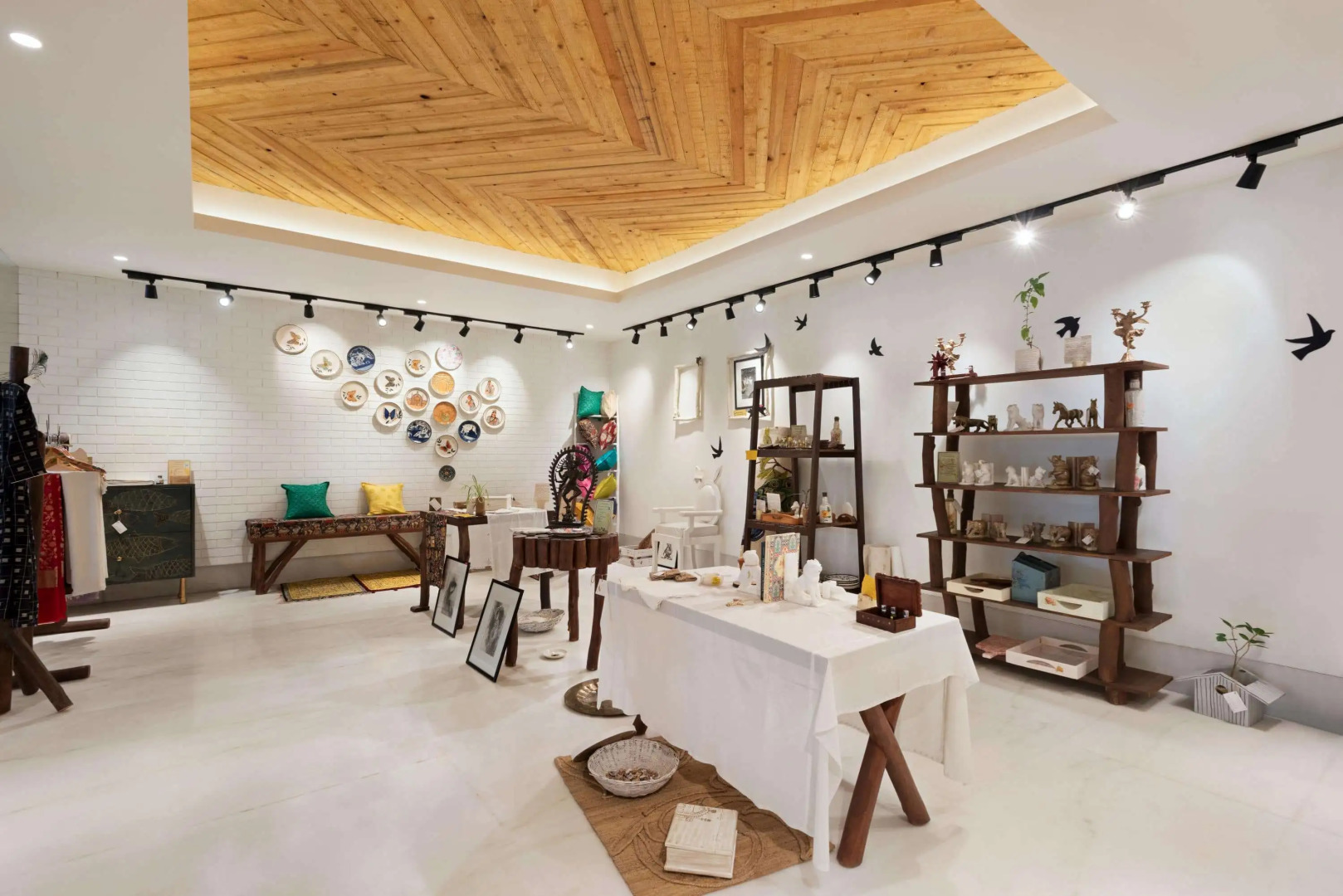 Ramada by Wyndham Lucknow Hotel and Convention Center