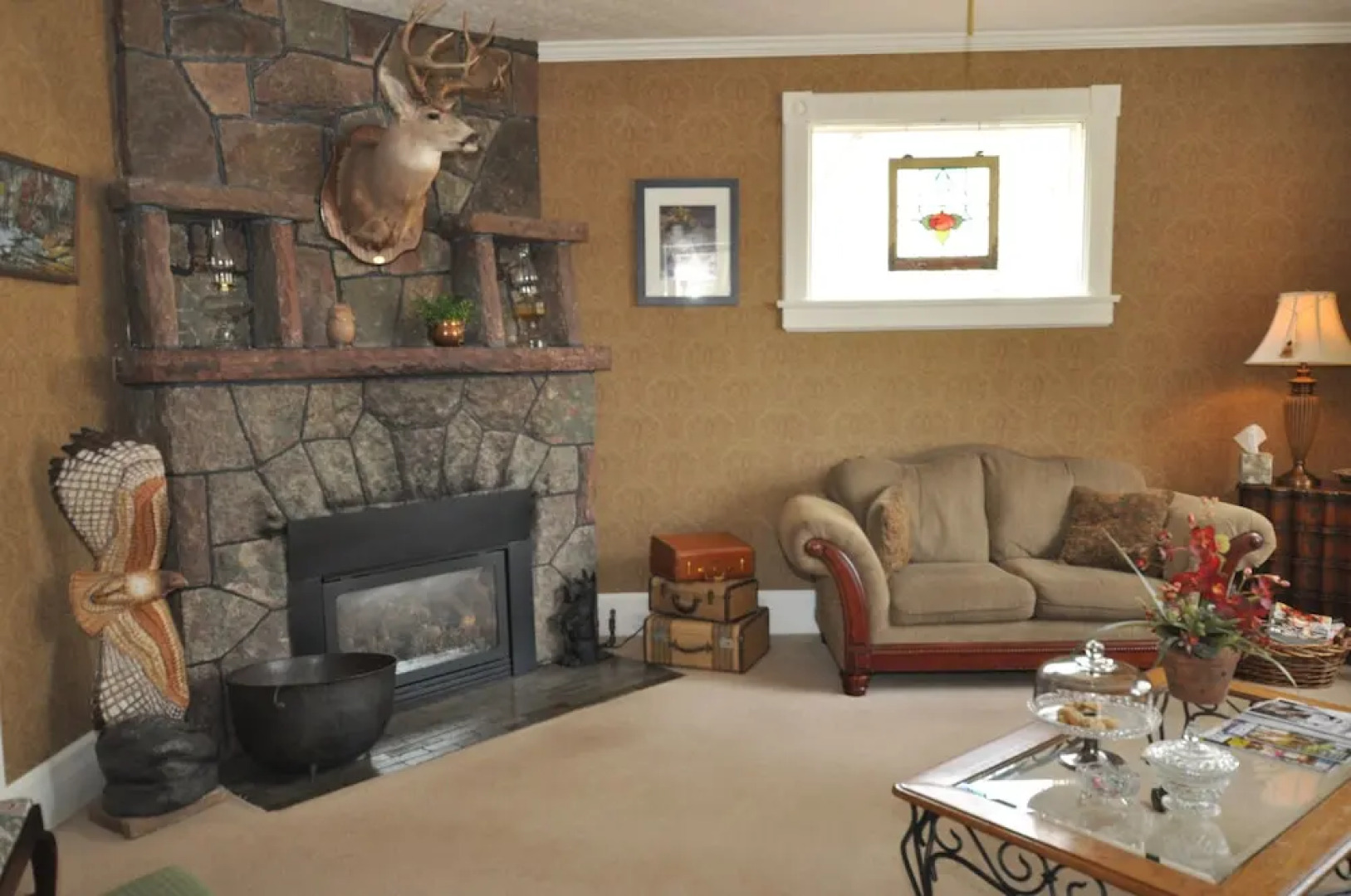 Avenue Hotel Bed and Breakfast