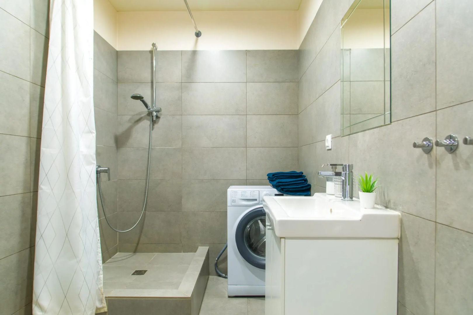 Апартаменты на улице Современников 3