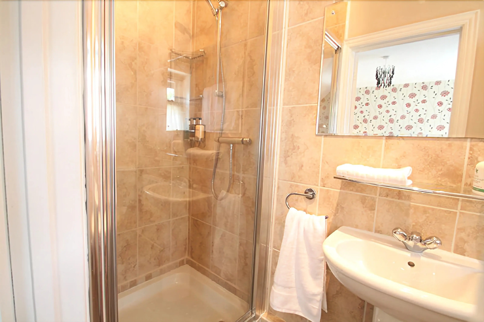 Avalon House B&B