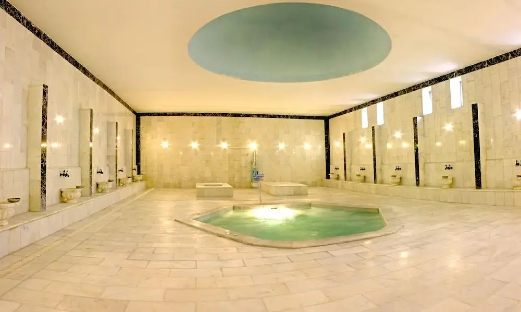 Arsan Hotel