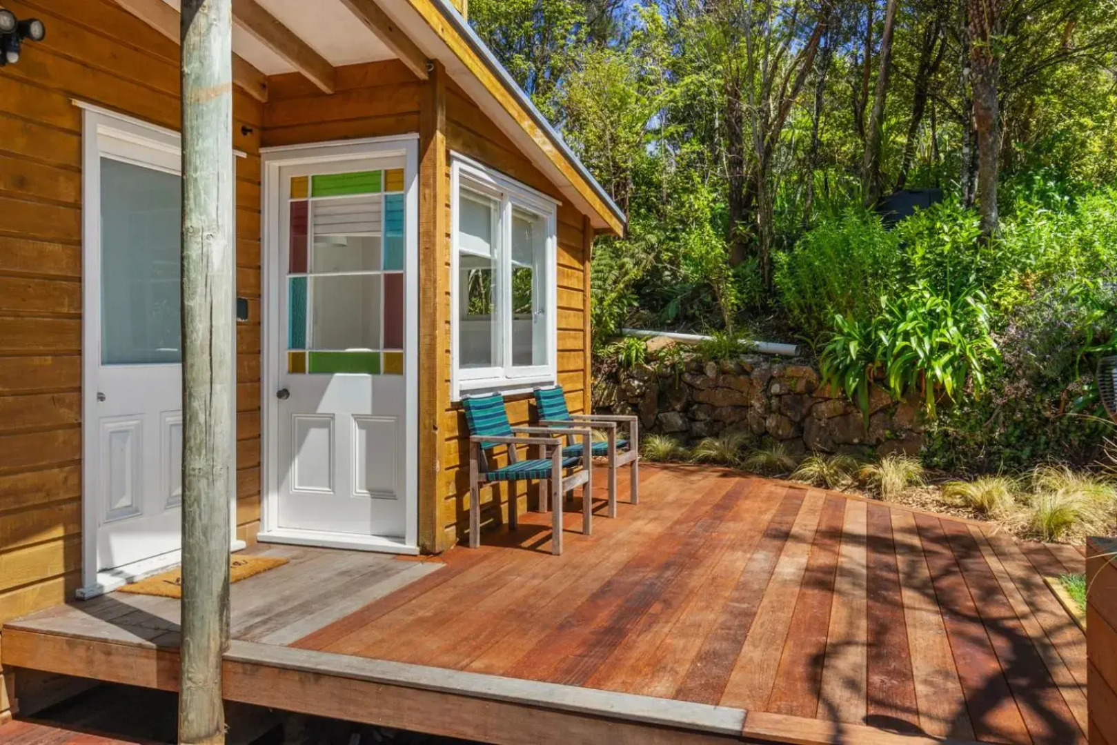 Piha - City Escape, Piha Holiday Home