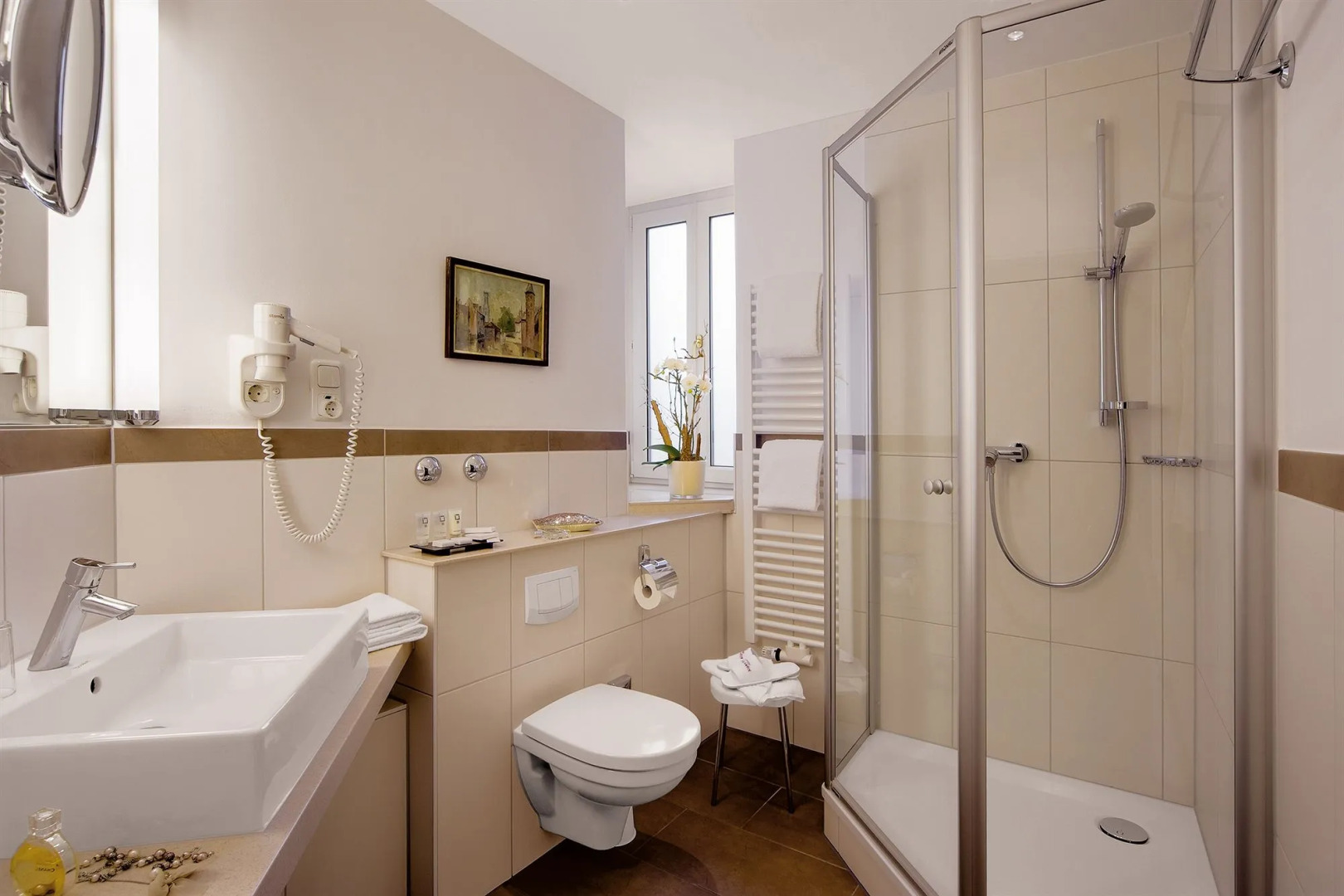 Alpen Hotel München