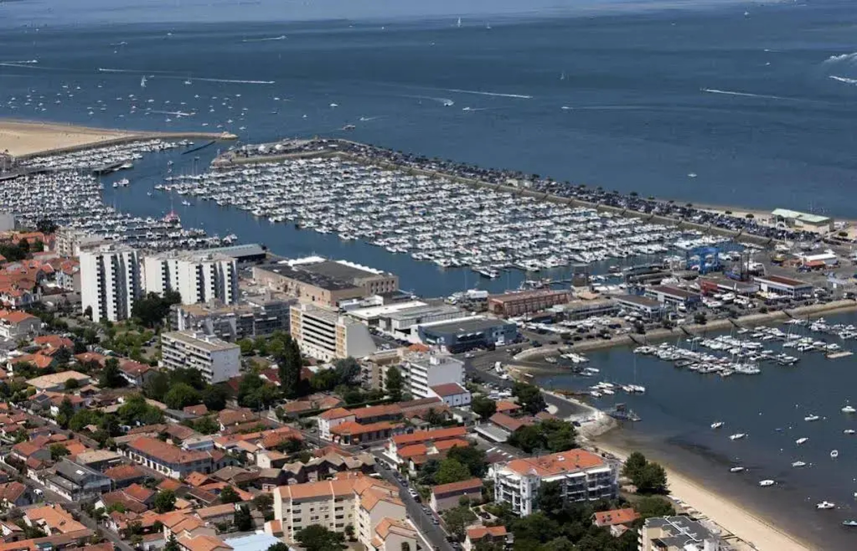 Hotel Orange Marine