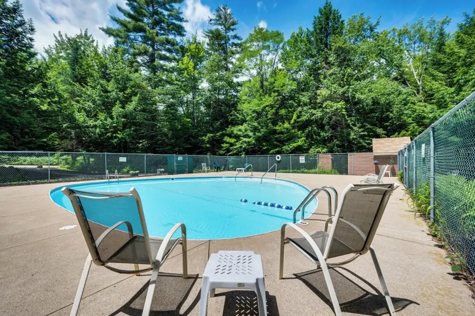 Bartlett Vacation Rental w/ Wraparound Deck!